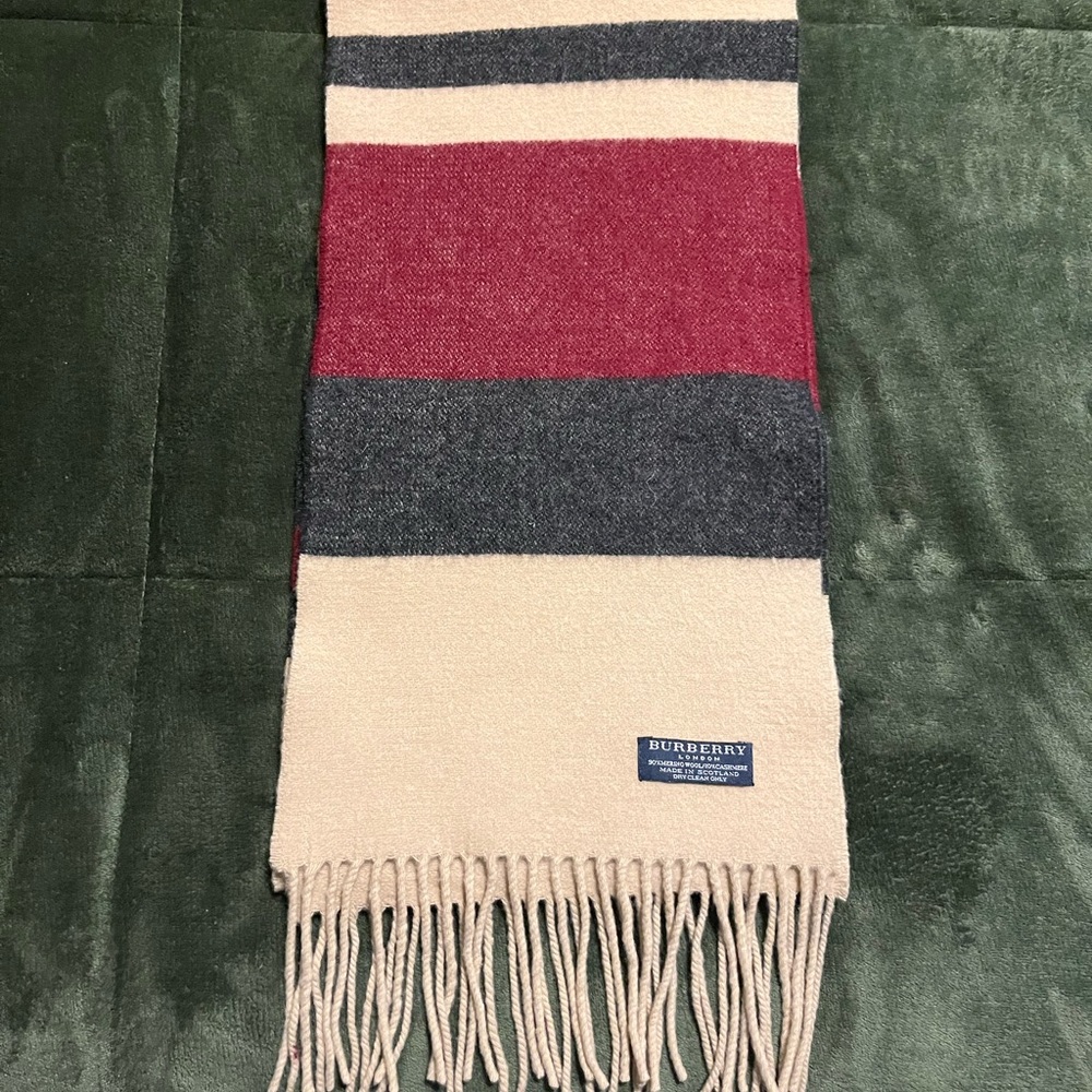 Rare Vintage Burberry Scarf